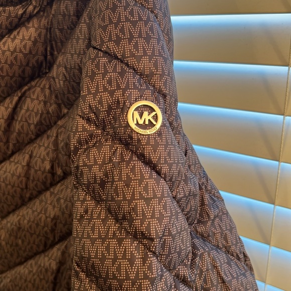 NWT Michael Kors packable jacket - Picture 2 of 6